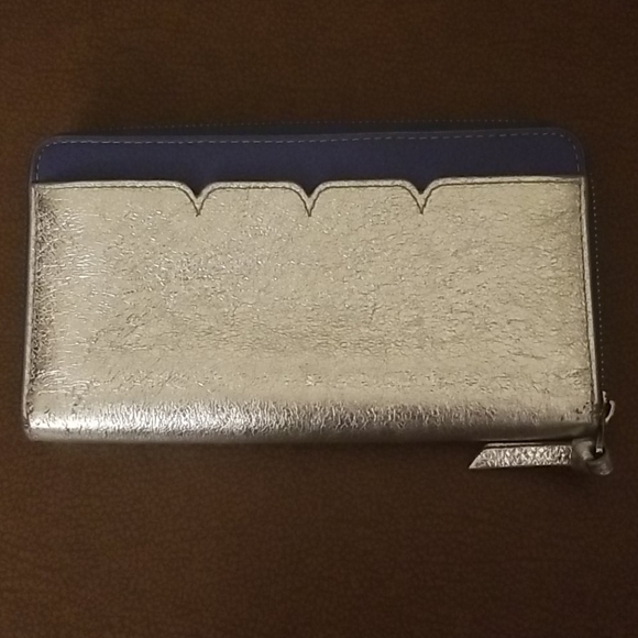 Silver Tory Burch Wallet - Picture 4 of 10